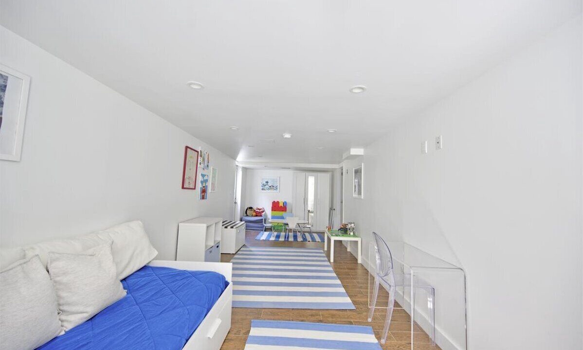 Photo of Bedroom in Shinnecock Hills