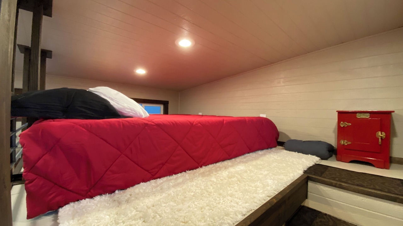 Photo of Bedroom in Scappoose