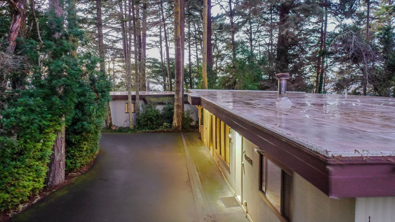 Photo of Outdoor in Coos Bay