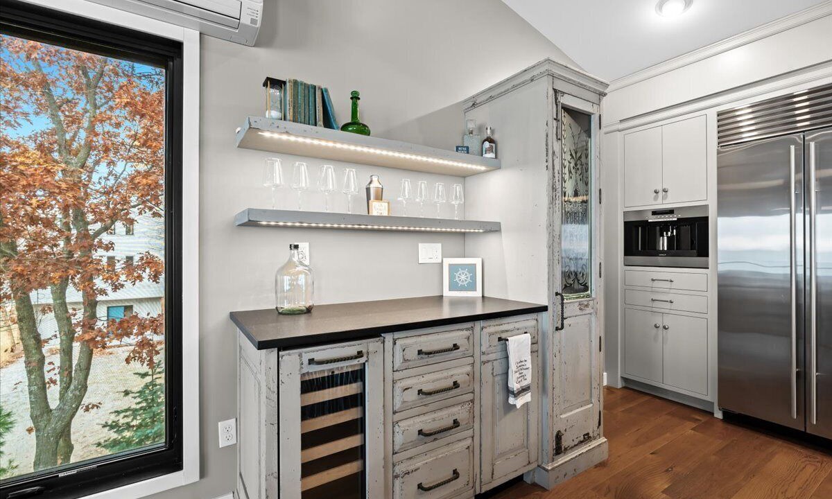 Photo of Kitchen in Pentwater