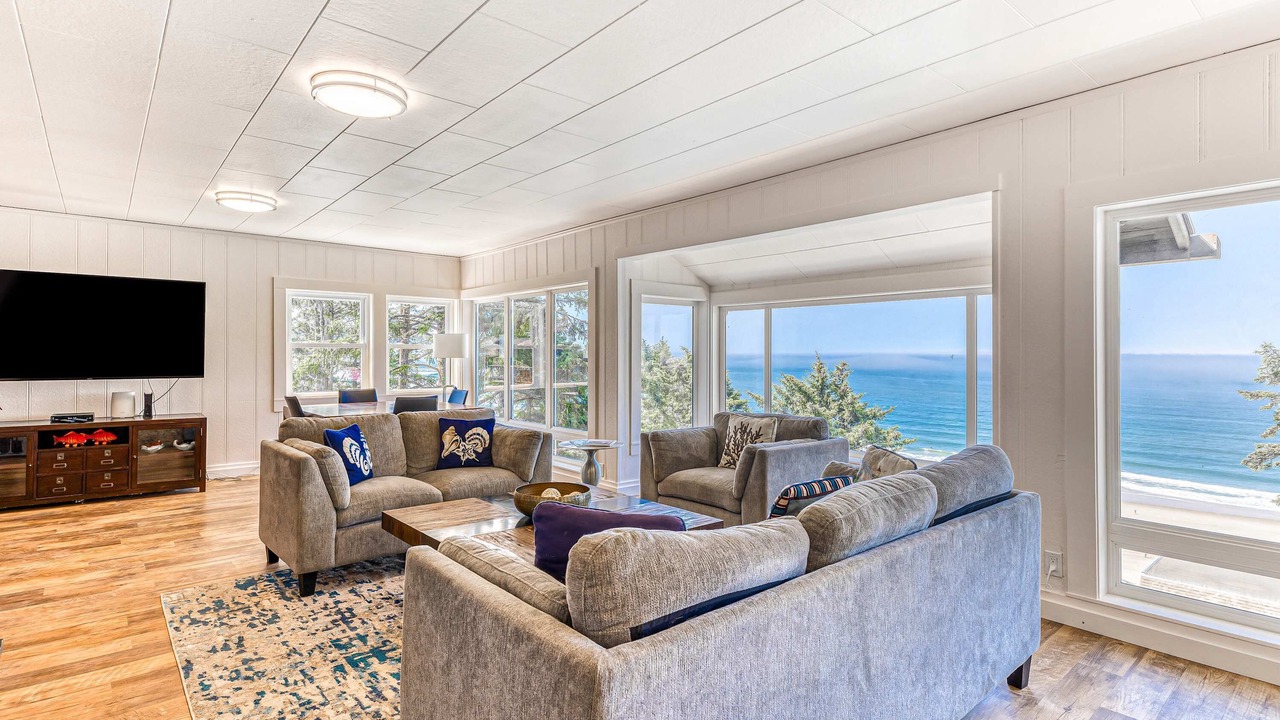 Photo of Livingroom in Oceanside