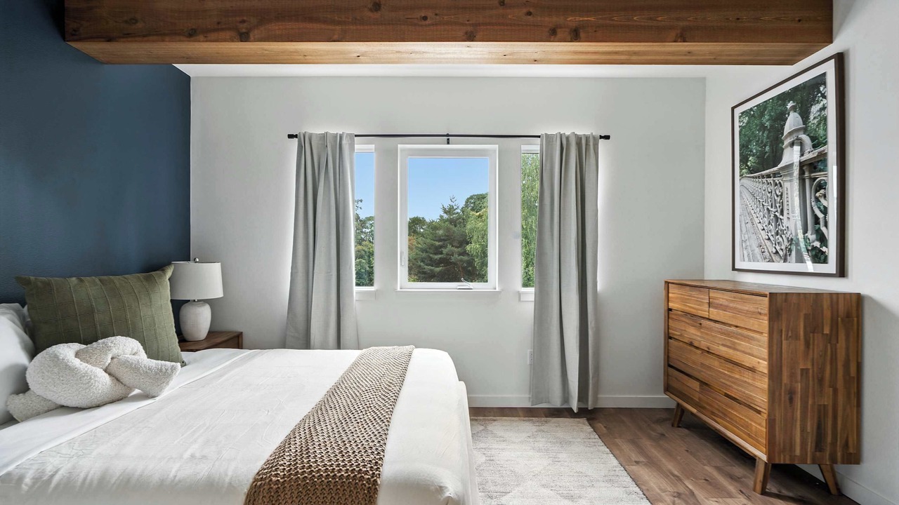 Photo of Bedroom in Kerns