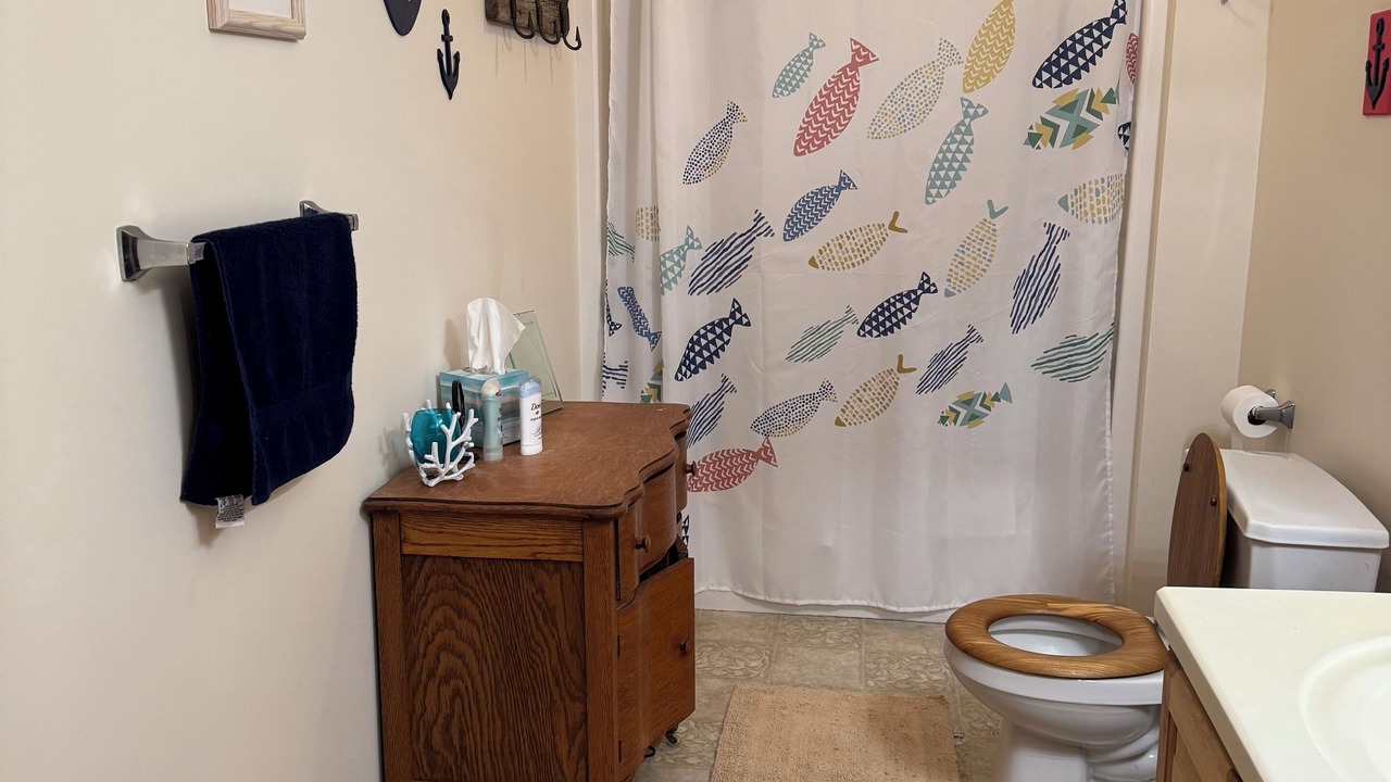 Photo of Bathroom in Lupton