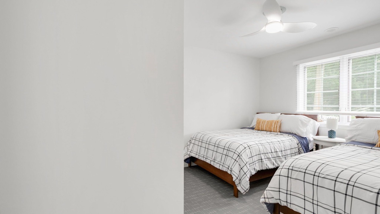Photo of Bedroom in Wooded Estates