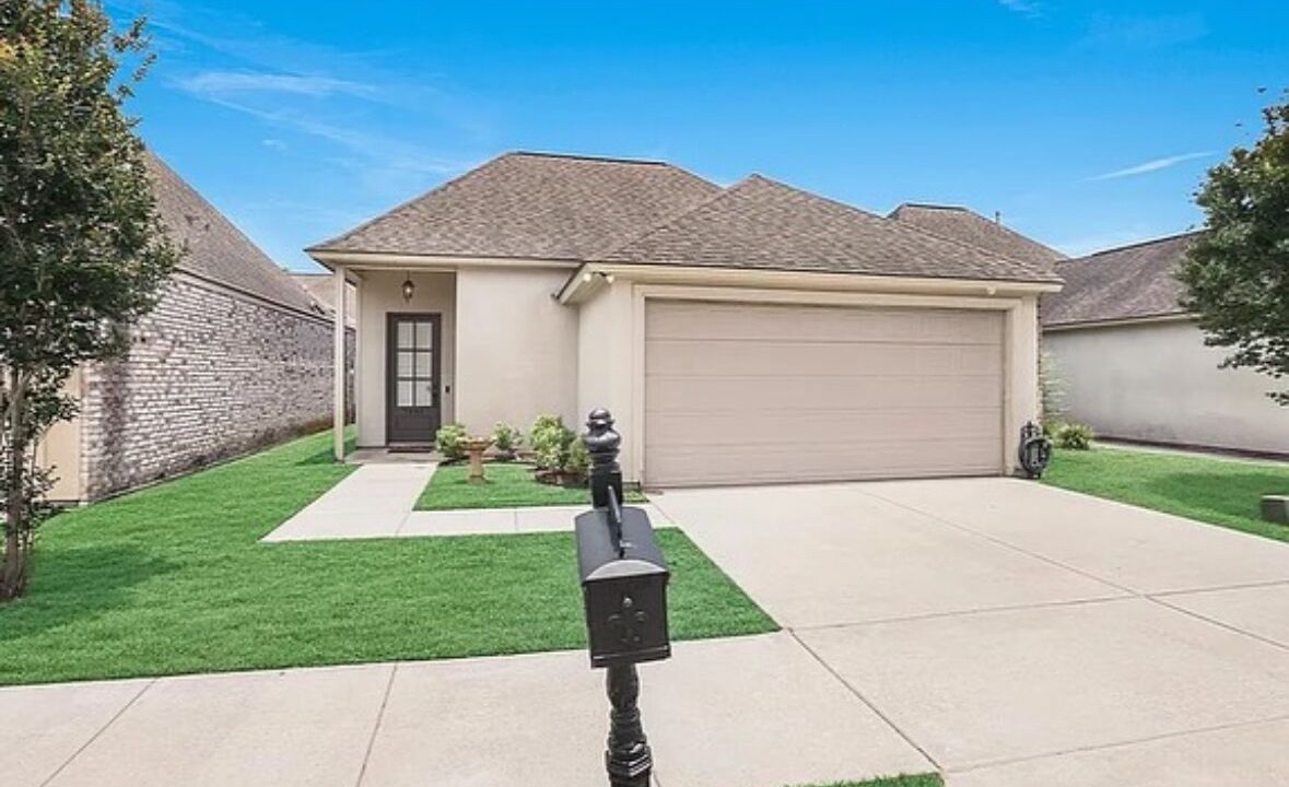 Photo of Outdoor in Highlands - Perkins
