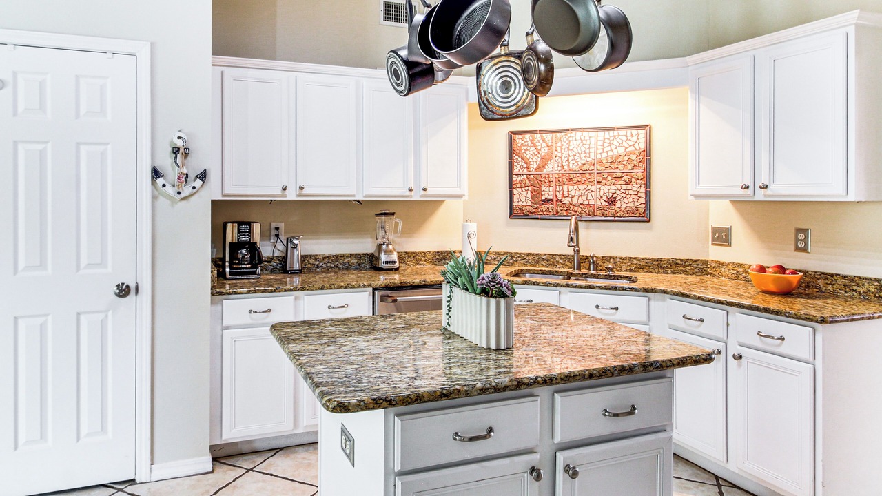 Photo of Kitchen in Ono Island