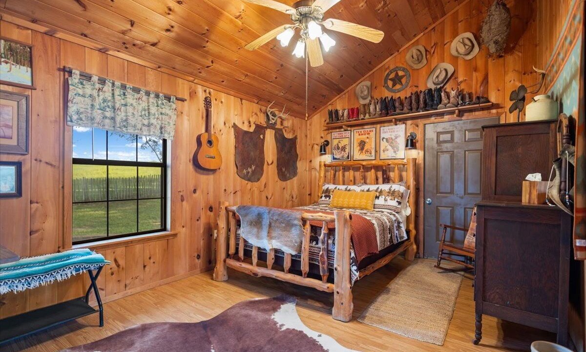 Photo of Bedroom in Minden