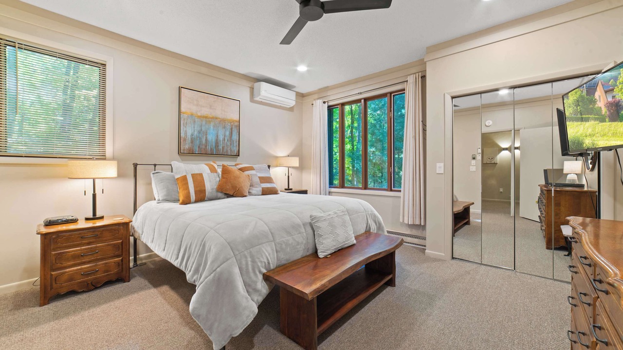 Photo of Bedroom in Bellaire
