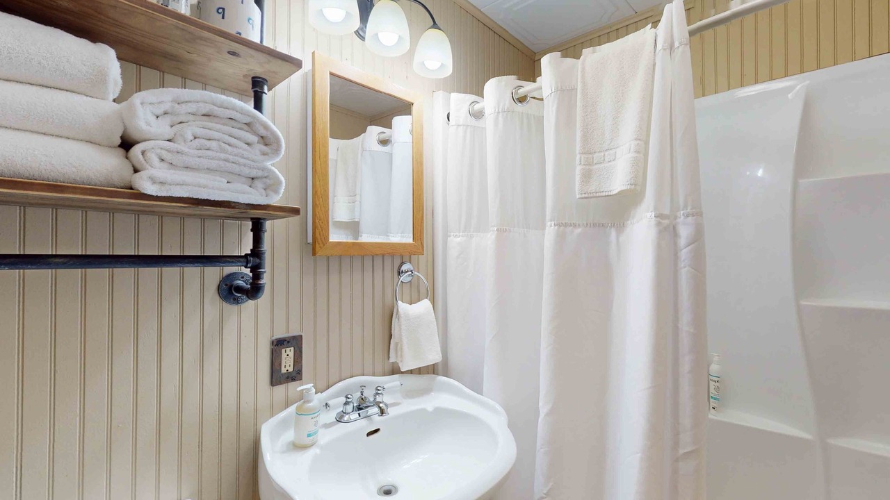 Photo of Bathroom in Manitowish Waters