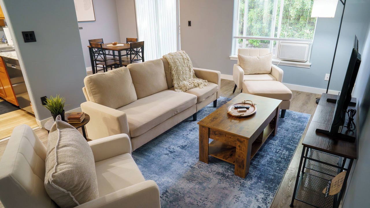 Photo of Livingroom in Bull Mountain