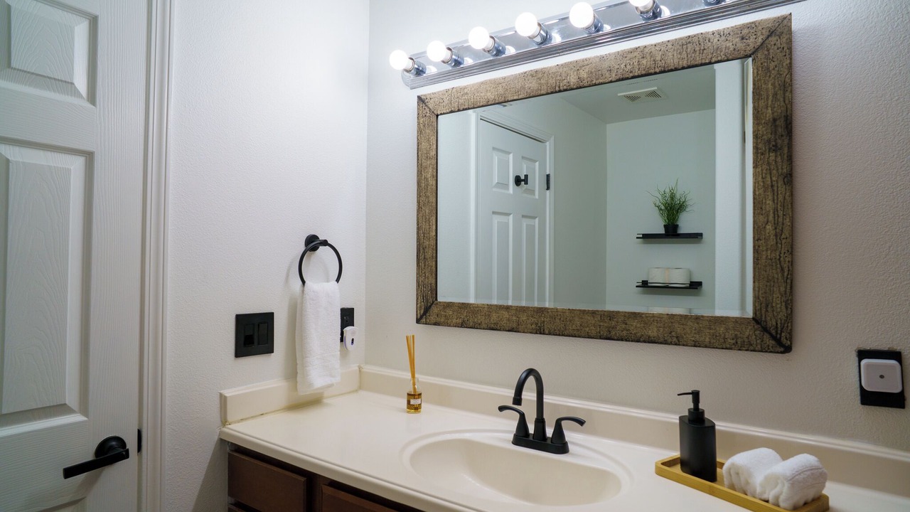 Photo of Bathroom in Bull Mountain