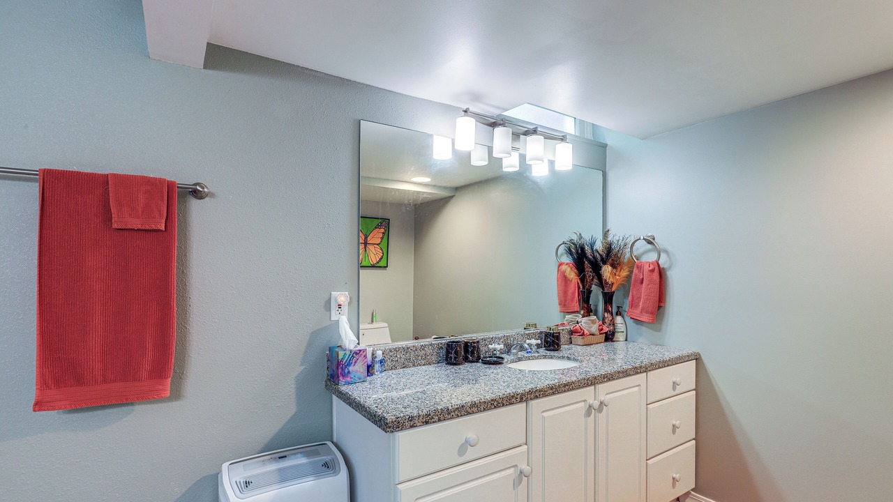 Photo of Bathroom in Oatfield
