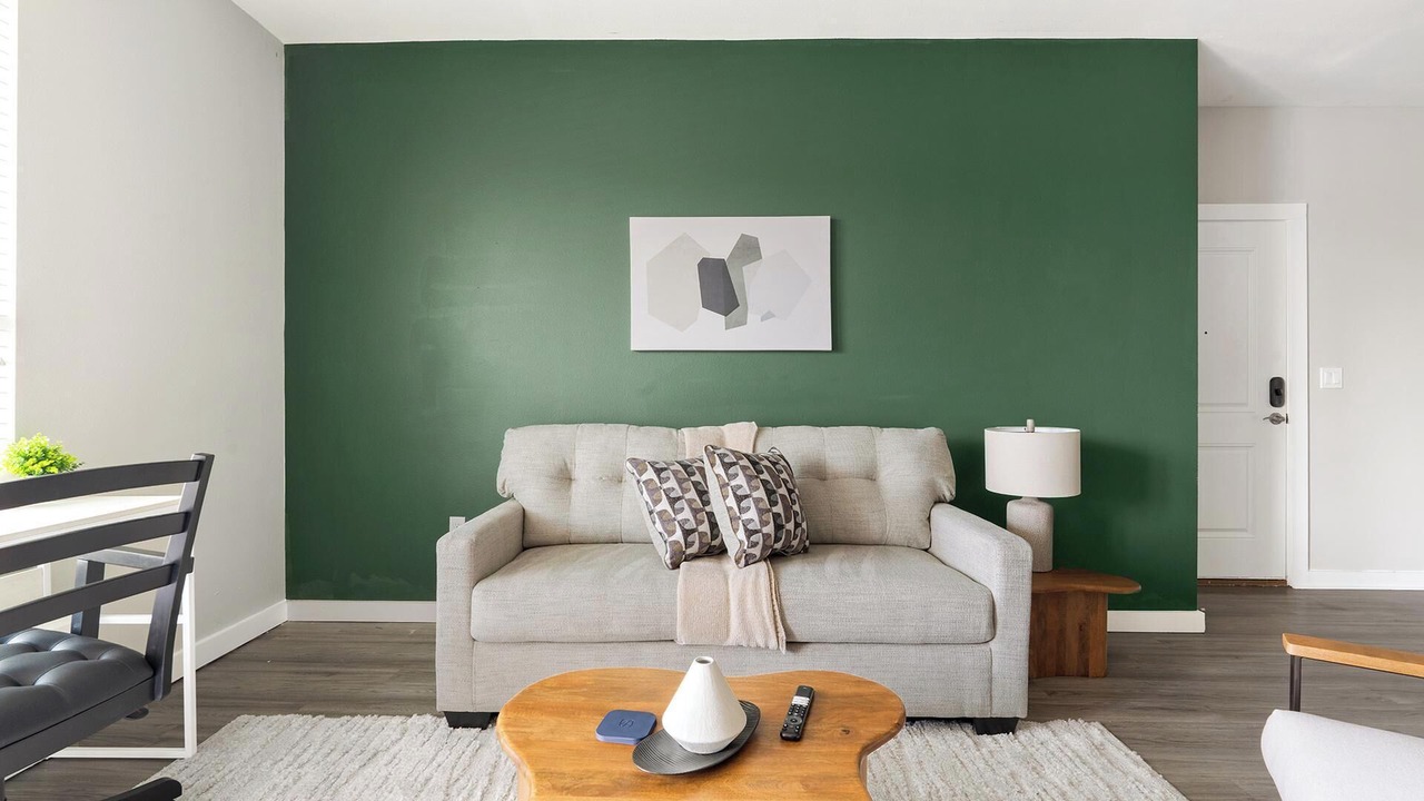 Photo of Livingroom in Pensacola