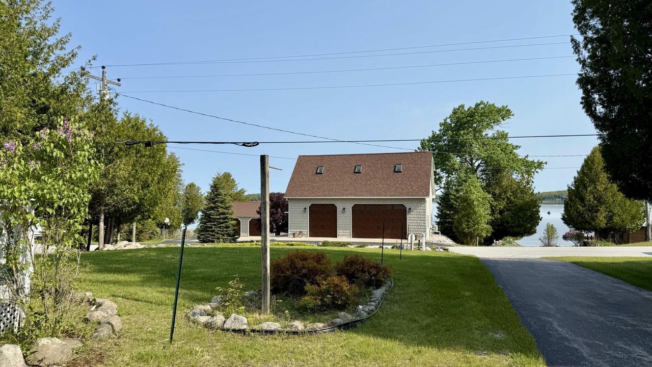 Photo of Others in Drummond