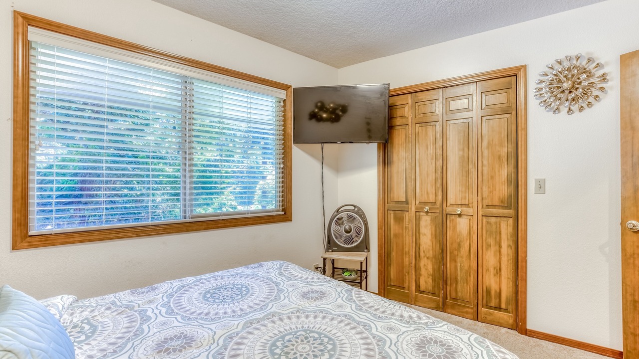 Photo of Bedroom in Boring