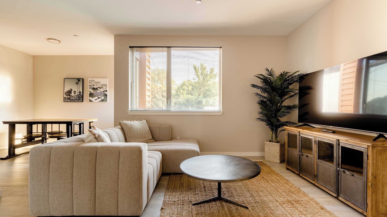 Photo of Livingroom in Belmont