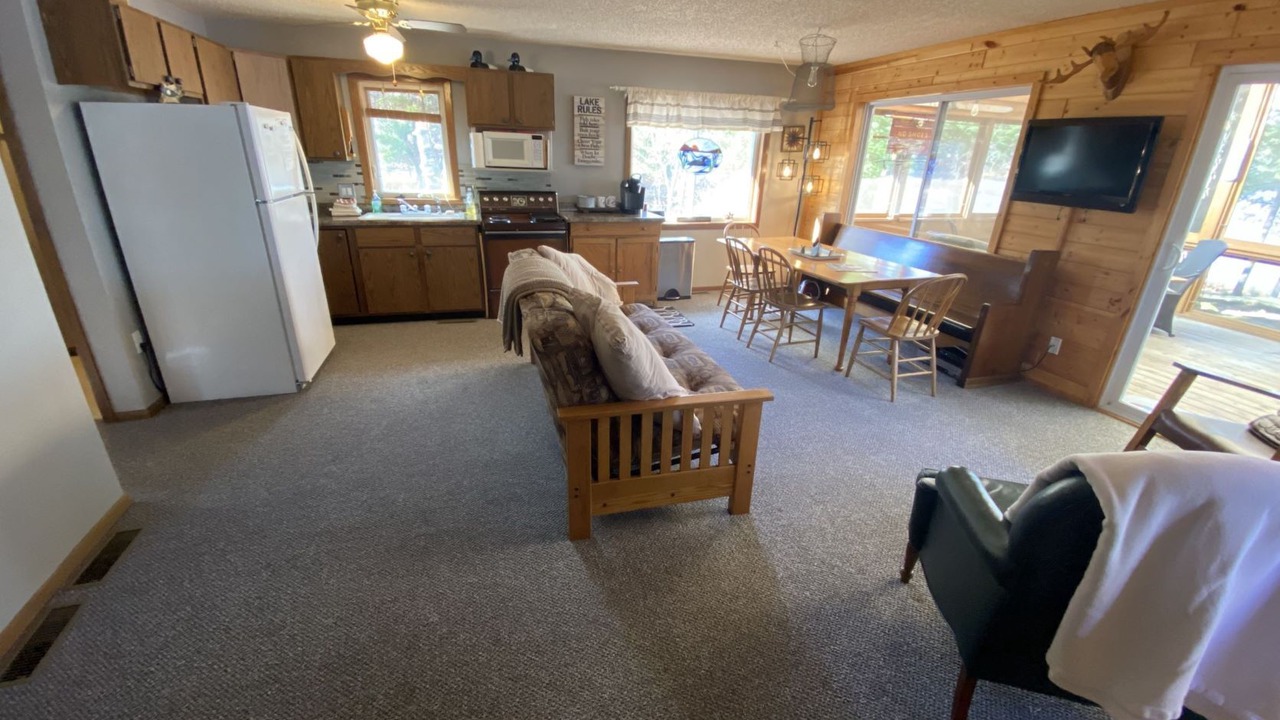 Photo of Livingroom in Spooner