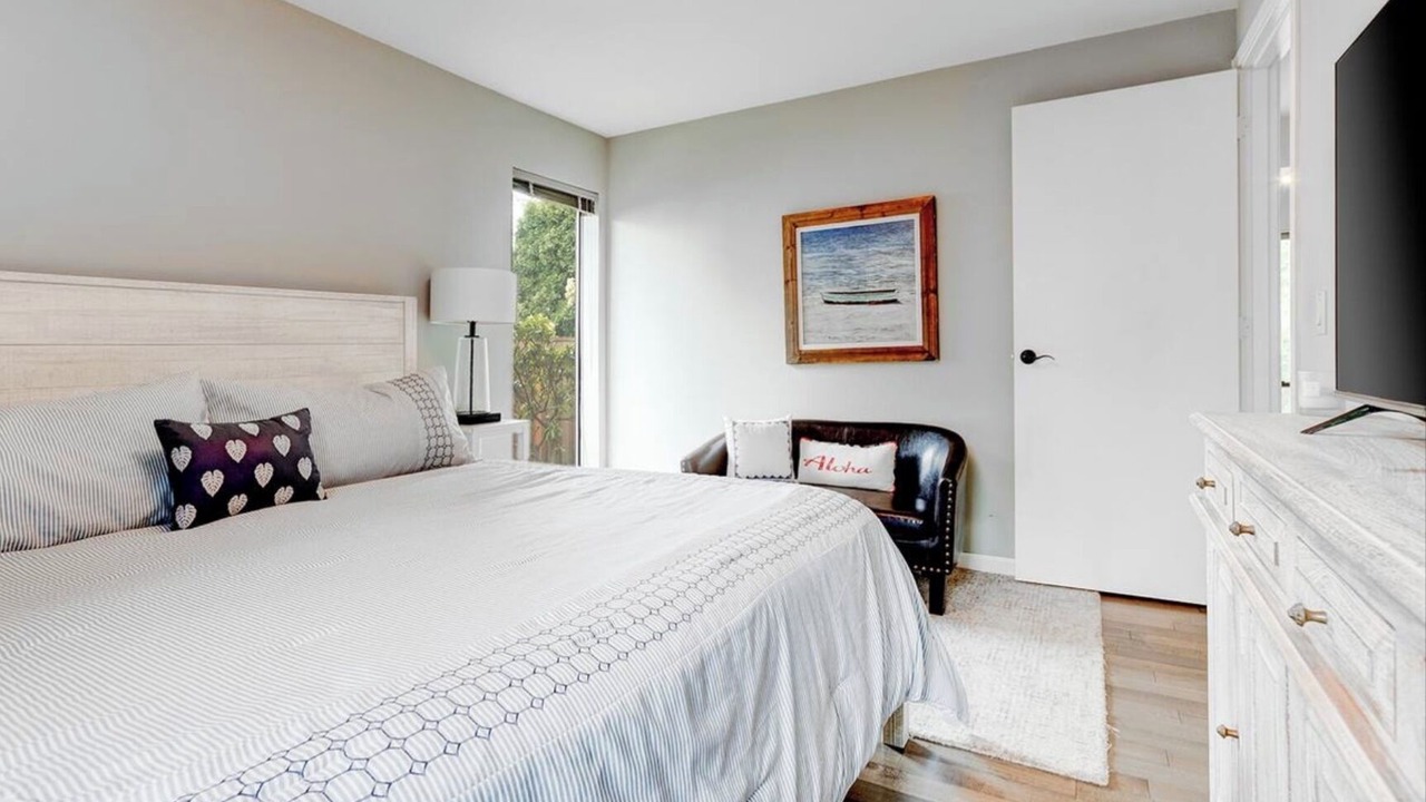 Photo of Bedroom in Wilsonville
