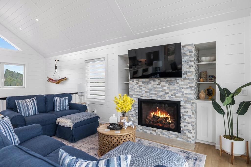 Photo of Livingroom in Harbor Springs