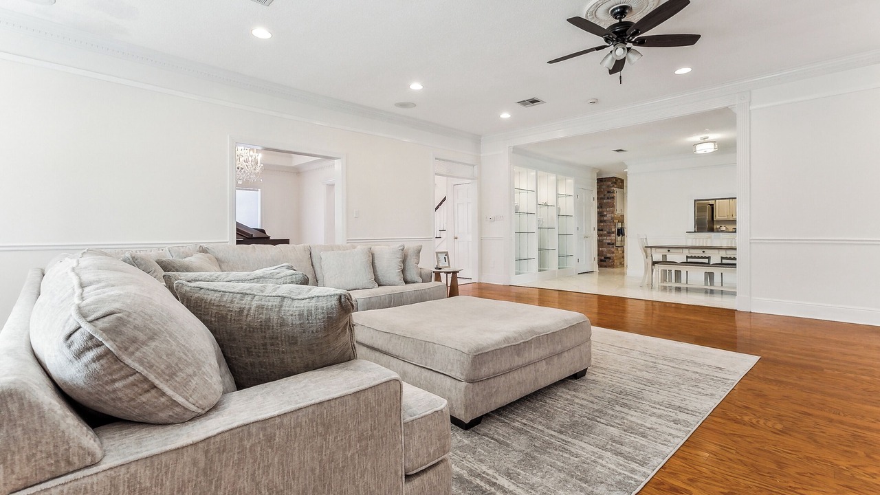 Photo of Livingroom in Metairie
