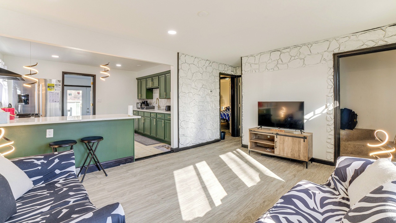 Photo of Livingroom in Gary