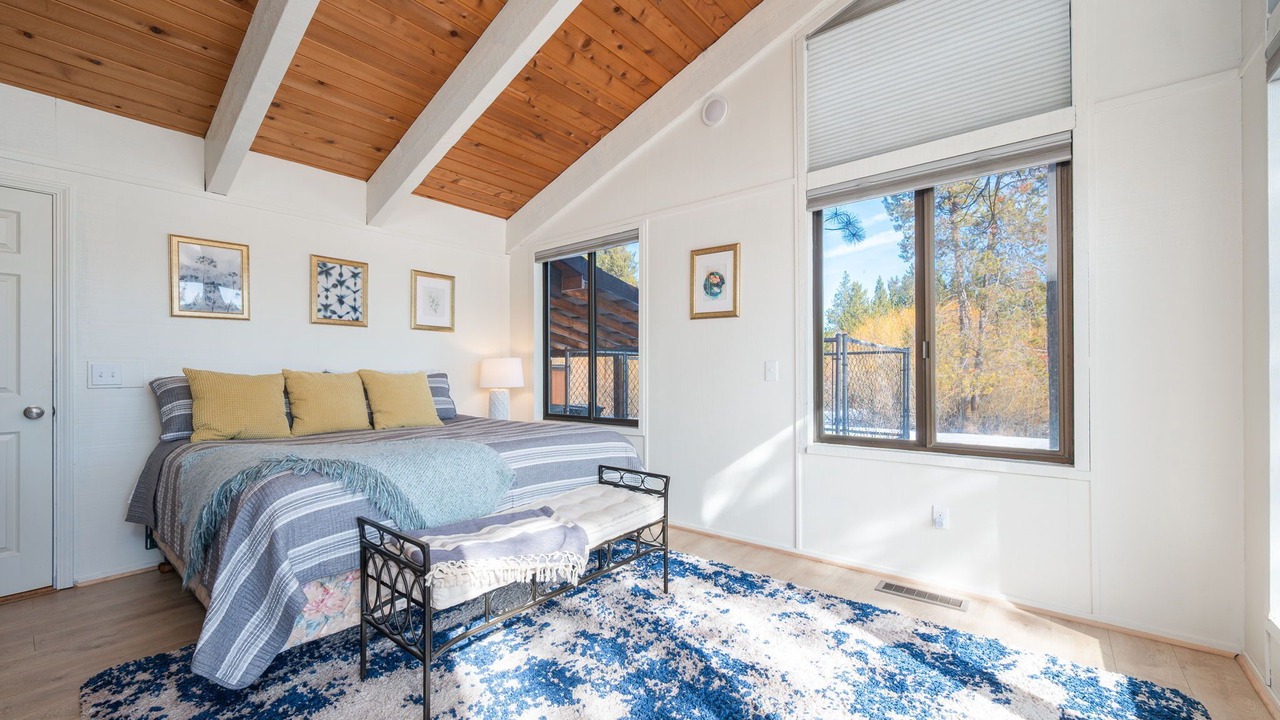 Photo of Bedroom in La Pine