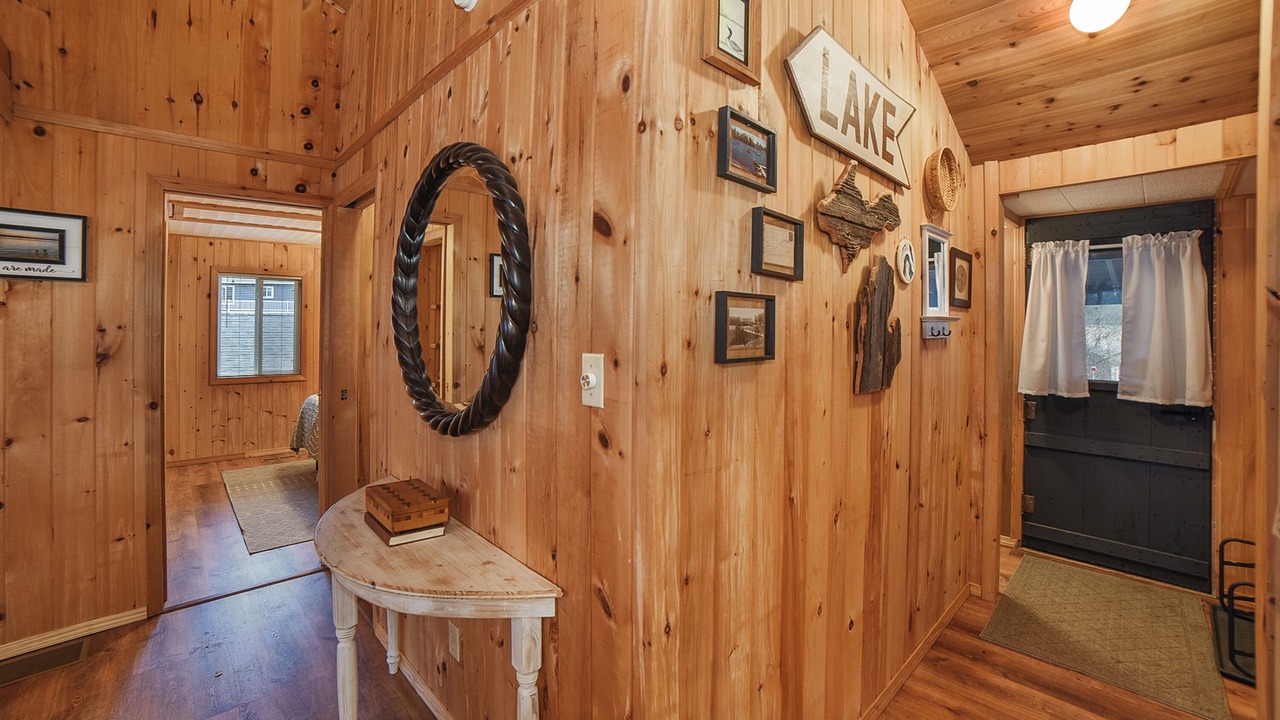 Photo of Others in Long Lake