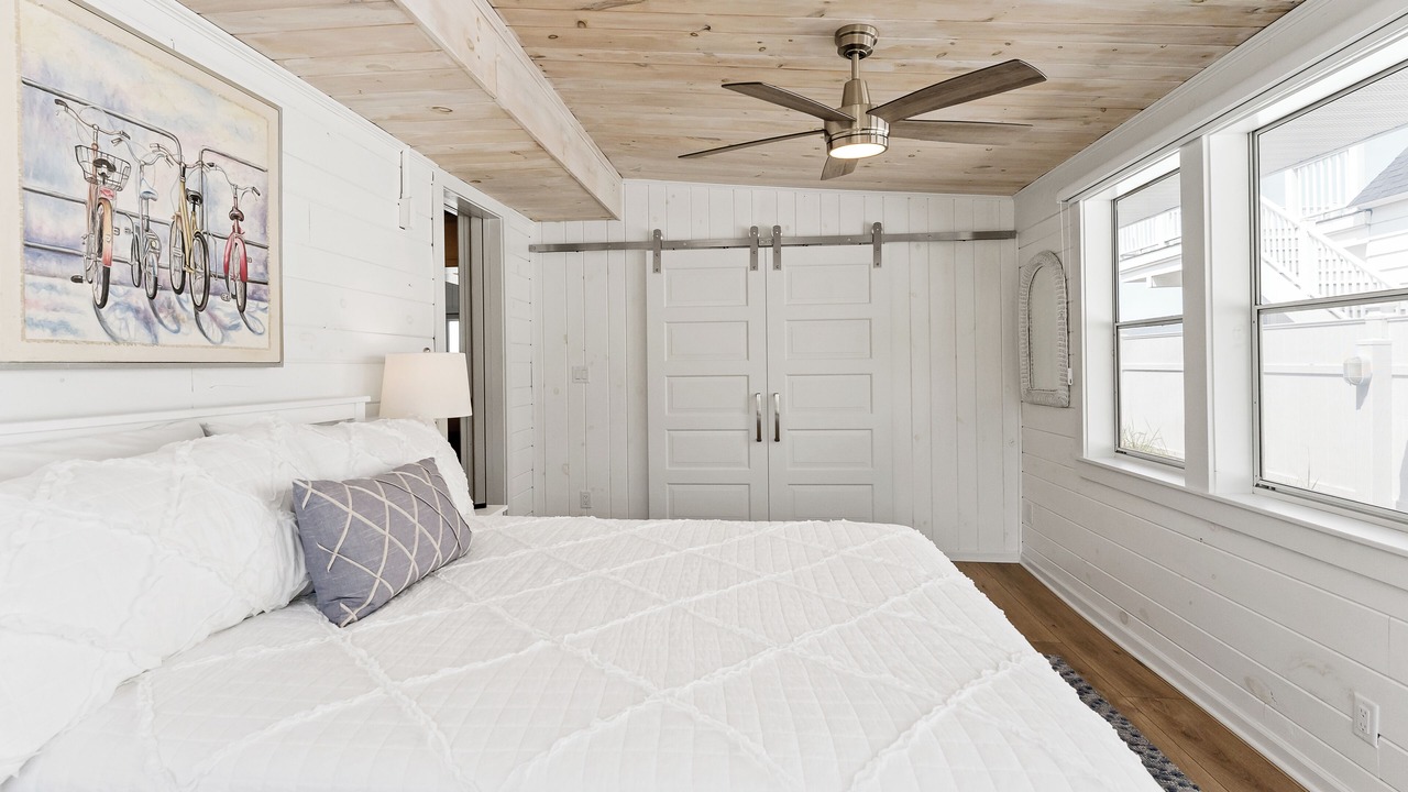 Photo of Bedroom in Ferrysburg