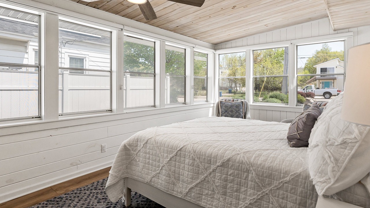 Photo of Bedroom in Ferrysburg