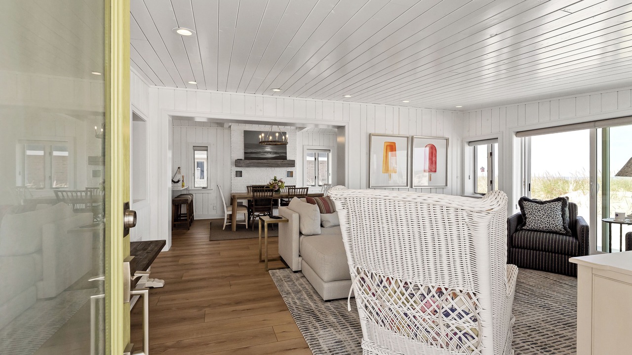 Photo of Livingroom in Ferrysburg