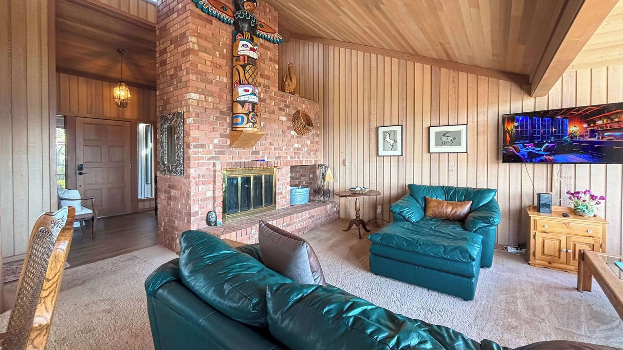 Photo of Livingroom in Sequim