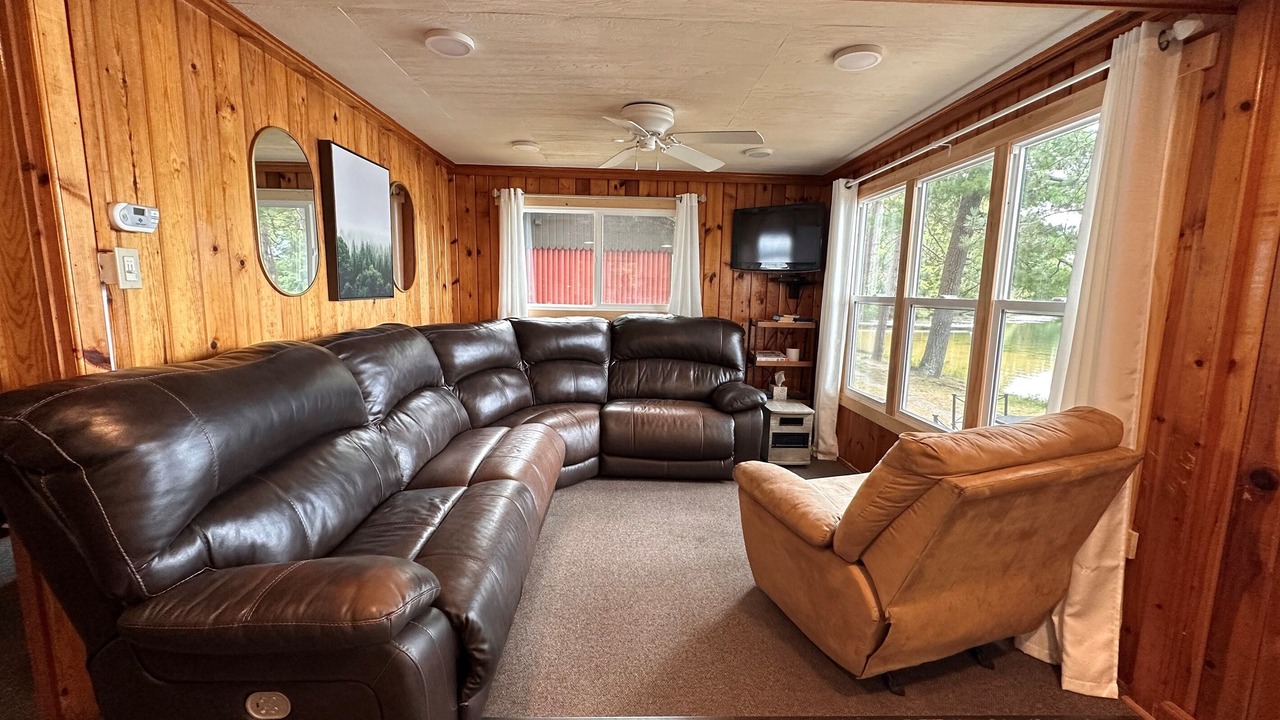 Photo of Livingroom in Tomahawk