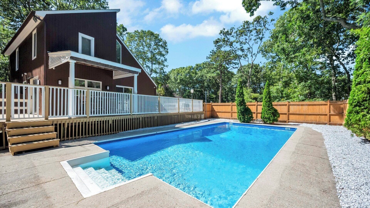 Photo of Outdoor in Hampton Bays