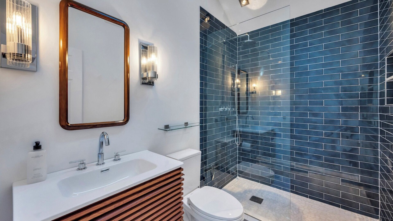 Photo of Bathroom in Hampton Bays