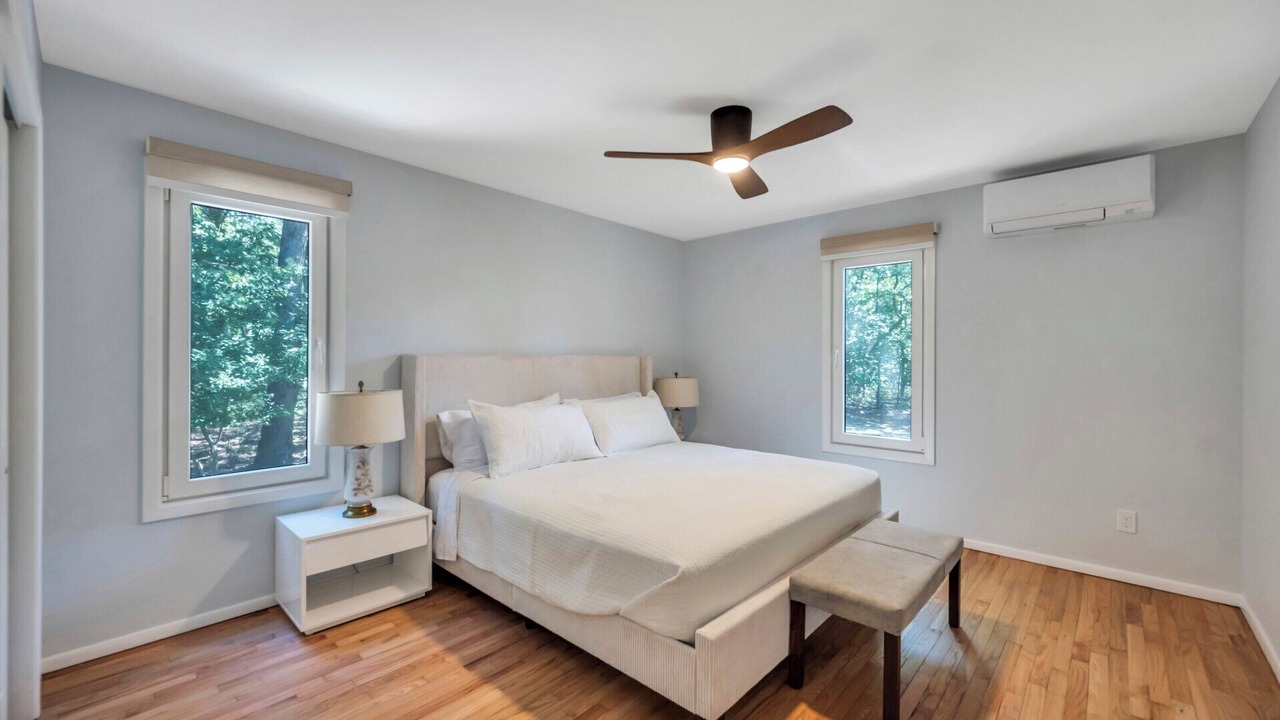 Photo of Bedroom in Hampton Bays
