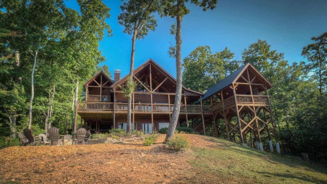 Photo of Others in Foxfire Estates