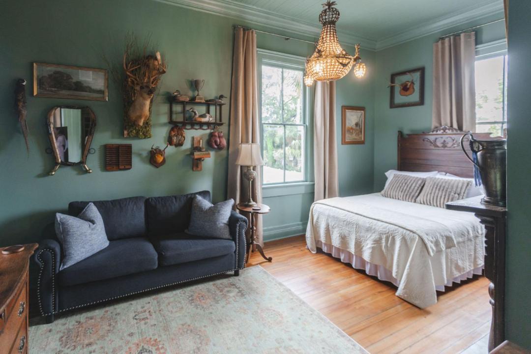Photo of Bedroom in Downtown