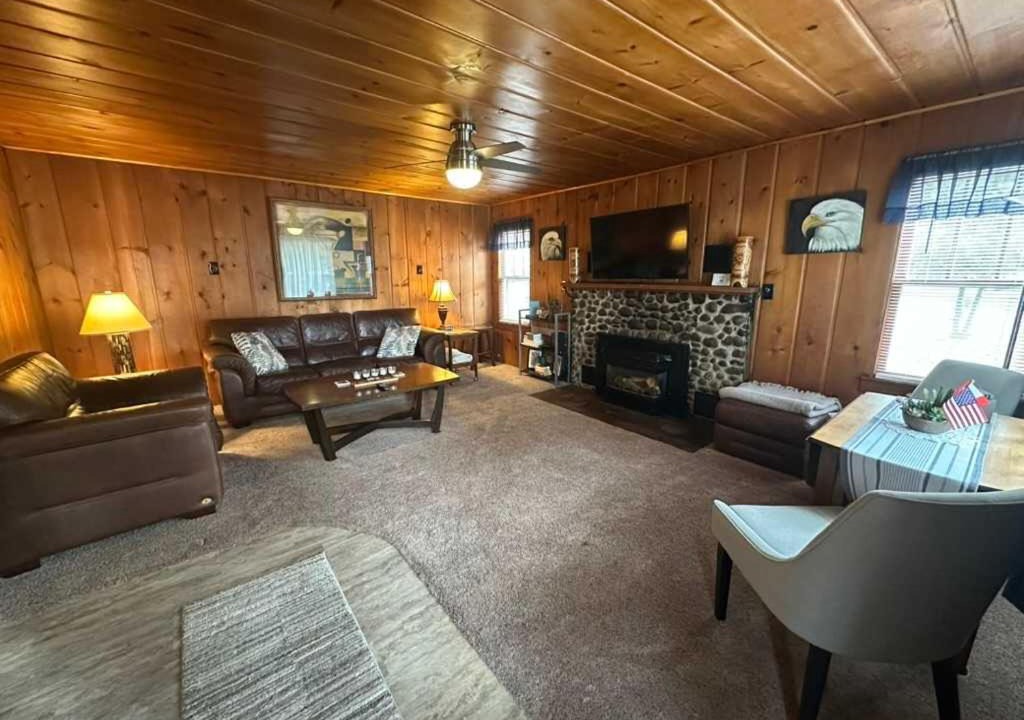 Photo of Others in East Tawas