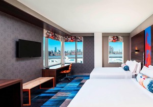 Aloft Boston Seaport District in Boston