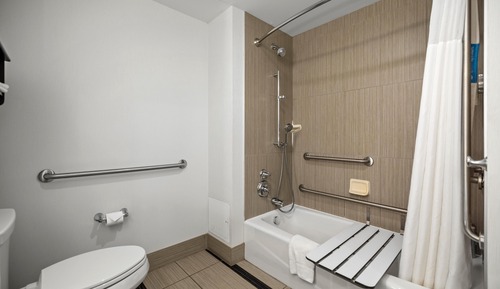 Room, 2 Queen Beds, Accessible, Non Smoking