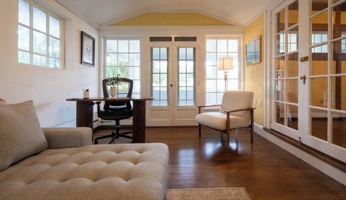 Premium House, Garden View