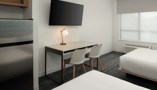 Standard Studio, 2 Queen Beds, Lake View (Mobility Accessible, Tub)