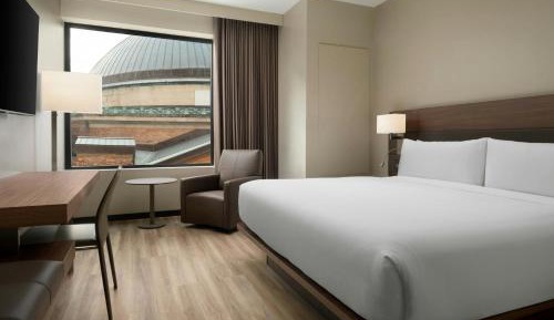 Standard King Room