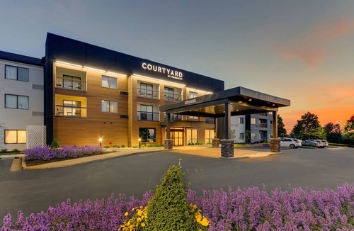 Lexington Hotel | Courtyard Lexington South/Hamburg Place