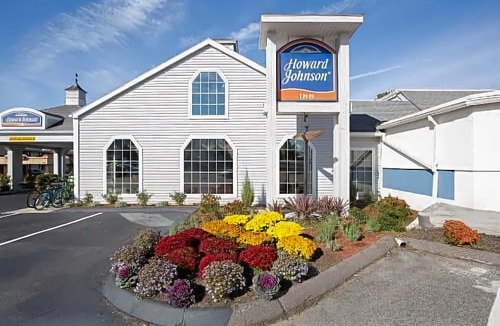Mystic Hotel | Howard Johnson by Wyndham Mystic