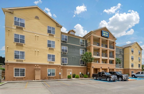 Port Arthur Hotel | MainStay Suites
