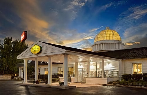 Richland Center Hotel | Ramada by Wyndham Richland Center