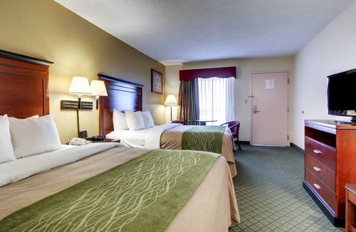 Brookhaven Hotel | Quality Inn
