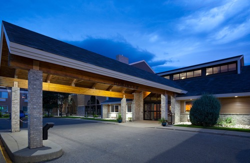 Valley City Hotel | AmericInn by Wyndham Valley City Conference Center