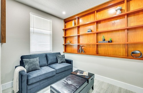 Lakeland Cottage | Modern Lakeland Golf Retreat w/Putting Green